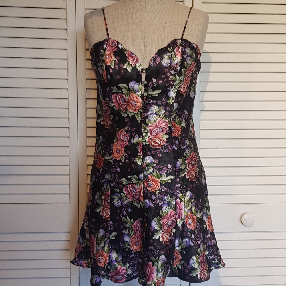 Vintage VS Floral Dress